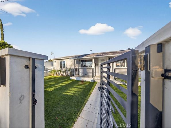 6644 Atoll Avenue, North Hollywood CA 91606