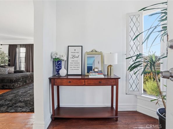 4916 W 12th Street, Los Angeles CA 90019