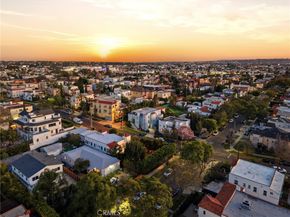 4916 W 12th Street, Los Angeles CA 90019