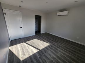9033 Lindley Avenue, Northridge CA 91325