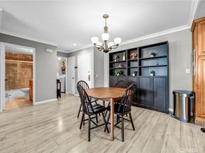 20235 Keswick Street 213, Winnetka CA 91306