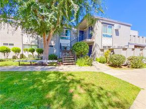 6041 Fountain Park Lane 11, Woodland Hills CA 91367