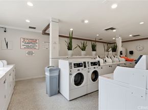 18645 Hatteras Street 289, Tarzana CA 91356