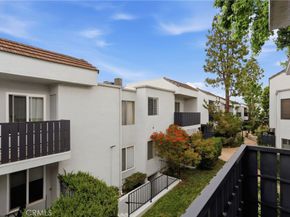 18645 Hatteras Street 289, Tarzana CA 91356