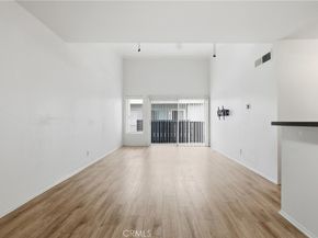 18645 Hatteras Street 289, Tarzana CA 91356