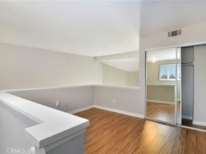 5500 Owensmouth Avenue 311, Woodland Hills CA 91367