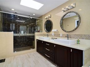 6508 Moorcroft Avenue, Woodland Hills CA 91303