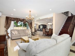 6508 Moorcroft Avenue, Woodland Hills CA 91303