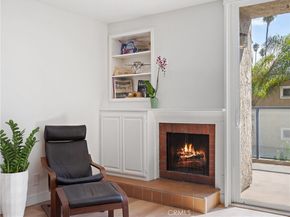 1 3rd Place 2, Long Beach CA 90802