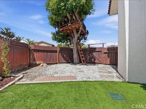 25006 Bani, Lomita CA 90717