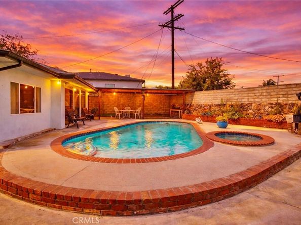 8525 Mcconnell, Los Angeles CA 90045
