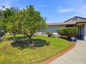 8525 Mcconnell, Los Angeles CA 90045