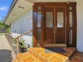 8525 Mcconnell, Los Angeles CA 90045