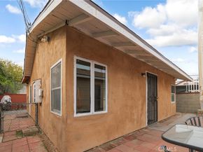 21719 Neptune, Carson CA 90745