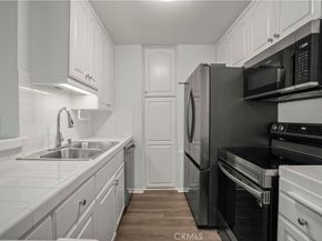 7740 Redlands M1081, Playa Del Rey CA 90293