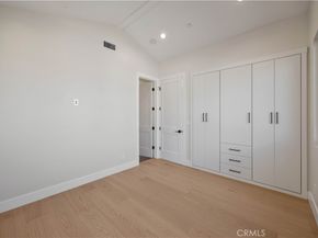 2100 Harriman Lane, Redondo Beach CA 90278