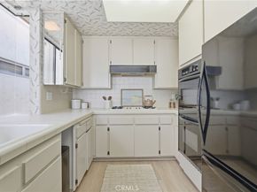 2516 The Strand, Manhattan Beach CA 90266