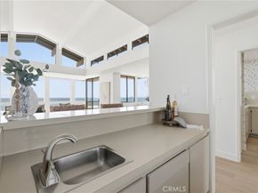 2516 The Strand, Manhattan Beach CA 90266