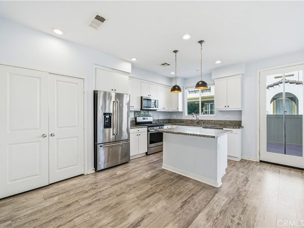 4104 Vela Way, Oceanside CA 92057