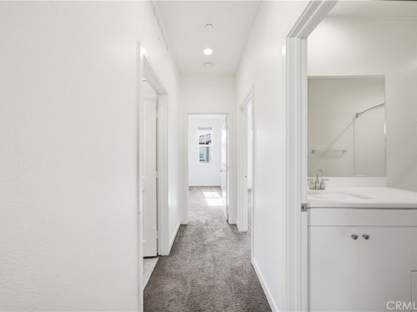 4104 Vela Way, Oceanside CA 92057