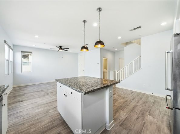 4104 Vela Way, Oceanside CA 92057