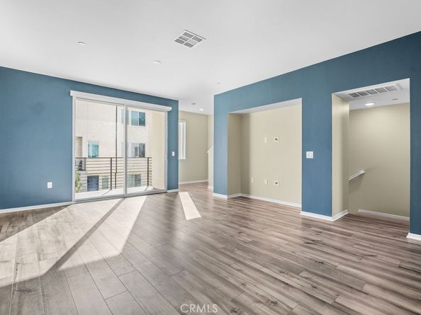 5464 Seacliff 25, Otay Mesa CA 92154