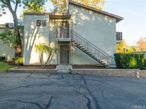 2536 White Oak 2, Escondido CA 92027