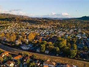 2536 White Oak 2, Escondido CA 92027