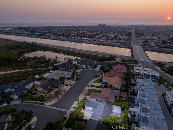 1170 Gleneagles, Costa Mesa CA 92627