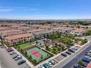 5584 Kate Way 10, Fontana CA 92336