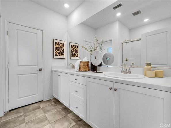 5584 Kate Way 10, Fontana CA 92336