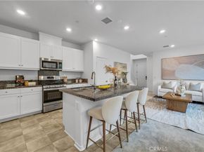 5584 Kate Way 10, Fontana CA 92336