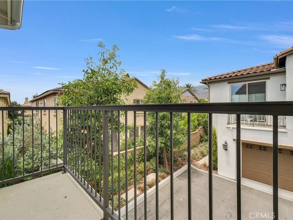 5584 Kate Way 10, Fontana CA 92336