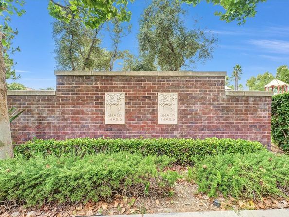 5584 Kate Way 10, Fontana CA 92336