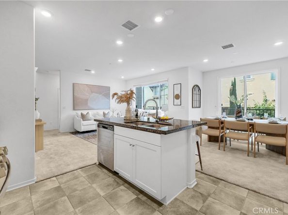 5584 Kate Way 10, Fontana CA 92336