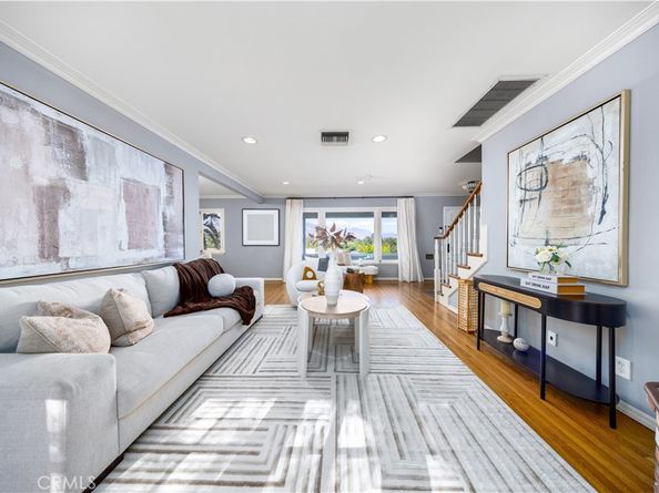 355 Malcolm Drive, Pasadena CA 91105