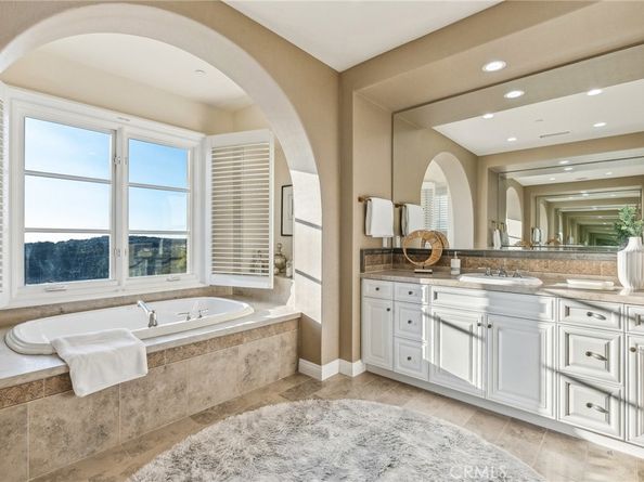 3 Coral Cay, Newport Coast CA 92657