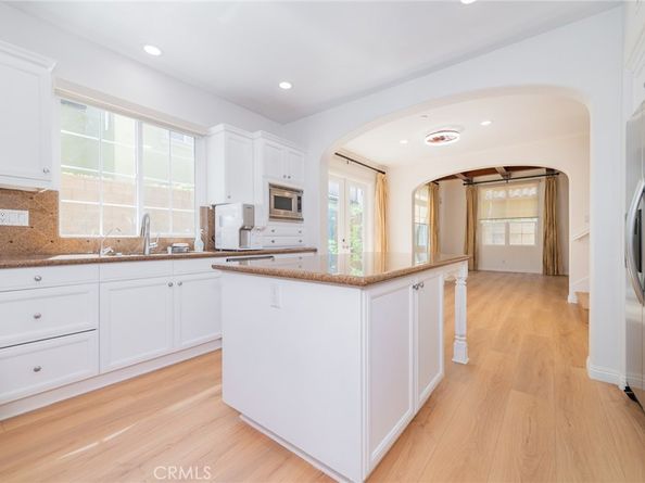 22 Arborside, Irvine CA 92603