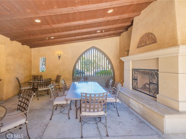 22 Arborside, Irvine CA 92603
