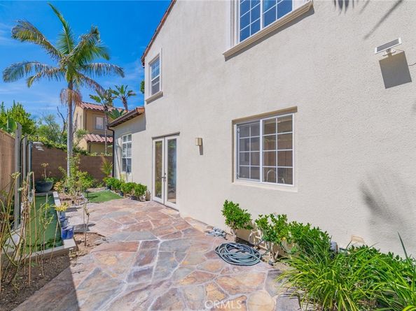 22 Arborside, Irvine CA 92603
