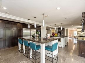 111 Hillcrest, Irvine CA 92603