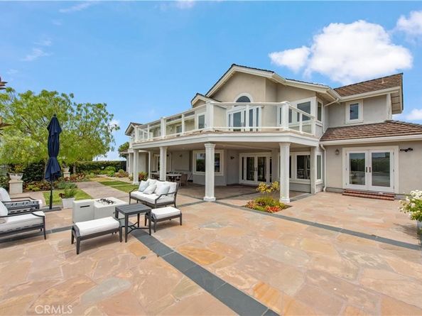 111 Hillcrest, Irvine CA 92603