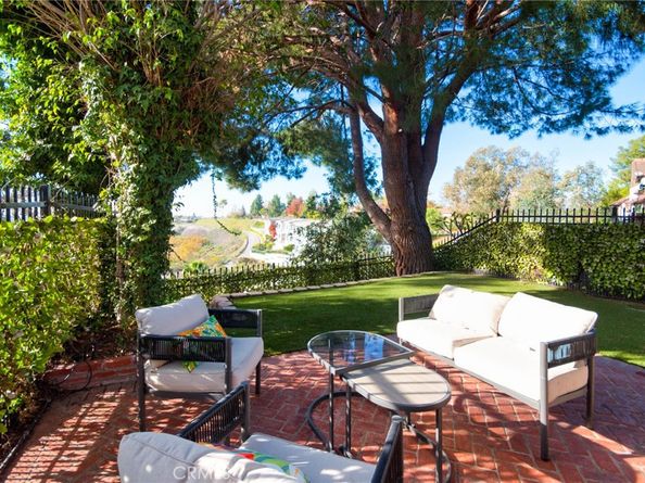 950 S Rim Crest, Anaheim Hills CA 92807