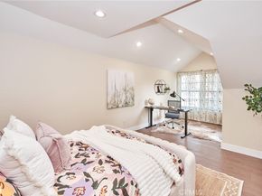 950 S Rim Crest, Anaheim Hills CA 92807