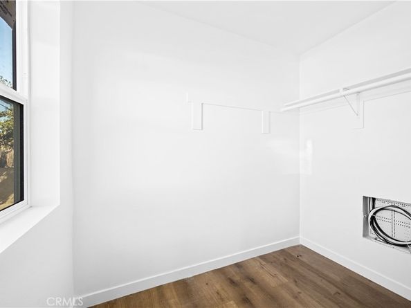 6830 Hazeltine Avenue, Van Nuys CA 91405