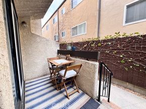 543 W Stocker 5, Glendale CA 91202