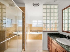4225 E 3rd Street, Long Beach CA 90814