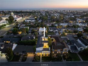 2217 Laurel Place, Newport Beach CA 92663