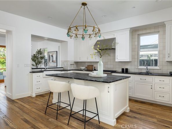 2217 Laurel Place, Newport Beach CA 92663
