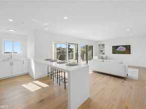 723 Balboa Avenue, Laguna Beach CA 92651